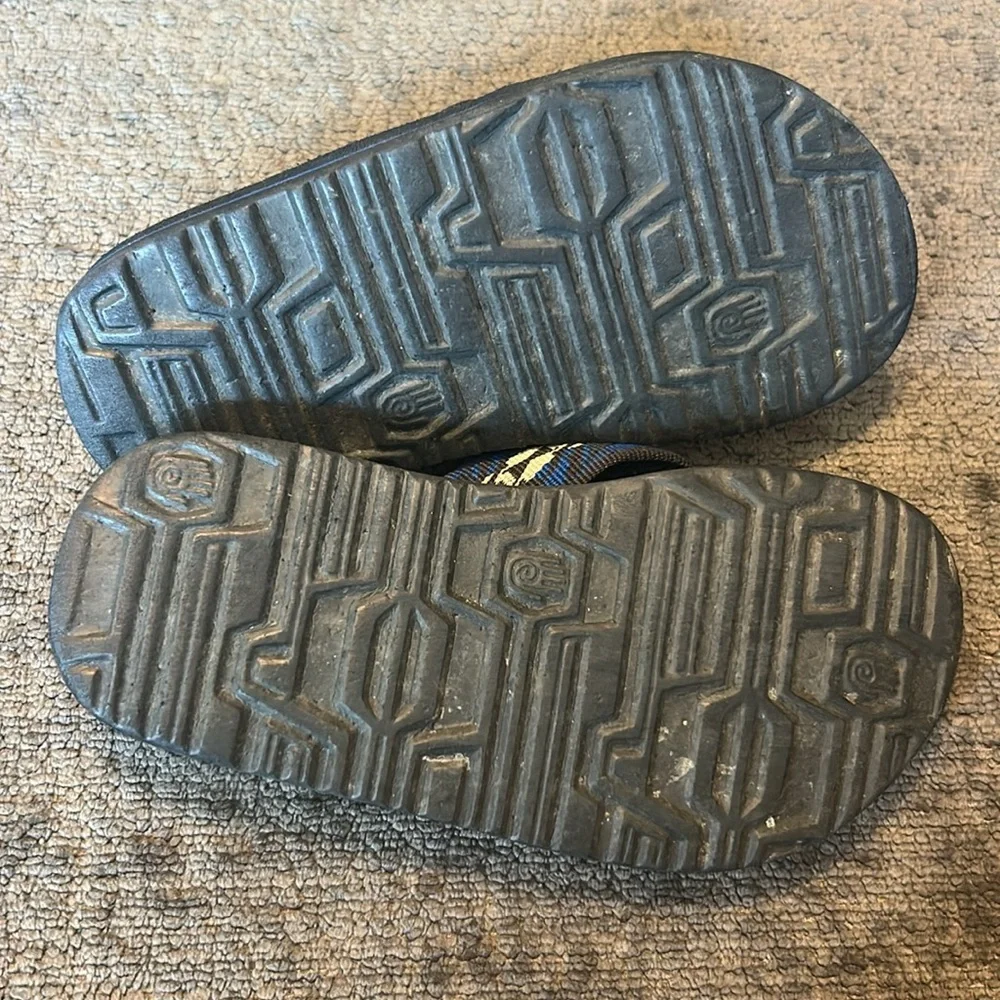 Teva Kids Sandals - Black and Blue ⭐️